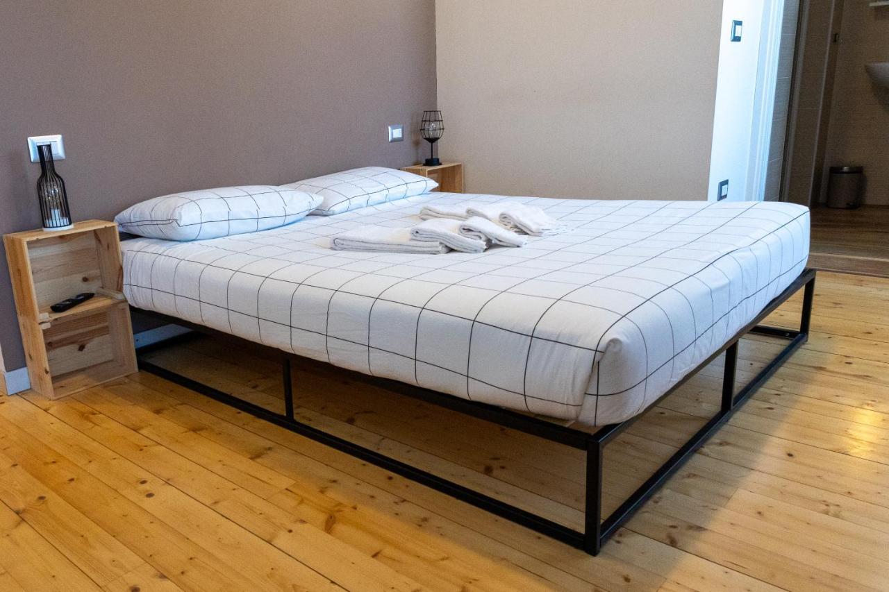 Bed and Breakfast La Stazione Trontano Экстерьер фото